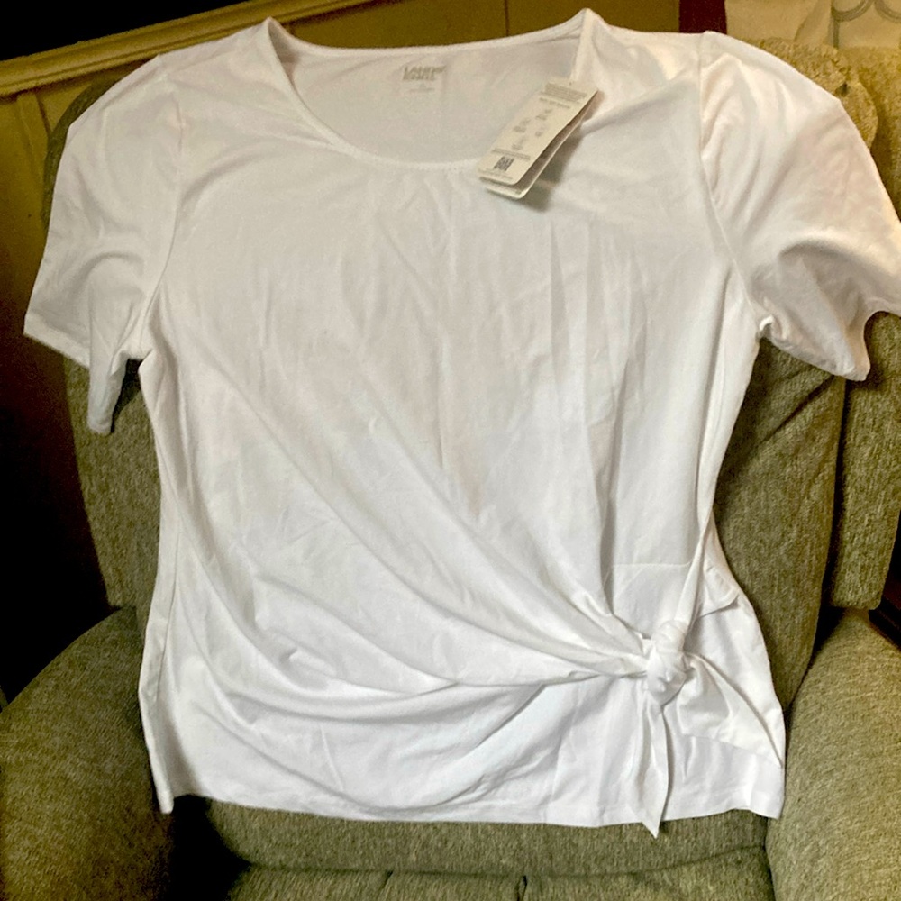 White lands end tie tee shirt. Cotton like Tercel material.